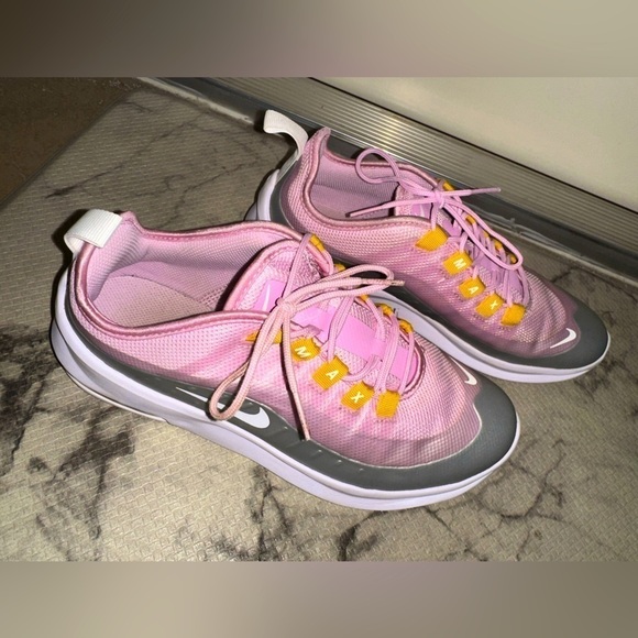Nike air max axis gs big kids activewear sneakers pink 7Y running gym athleisure - Picture 1 of 9